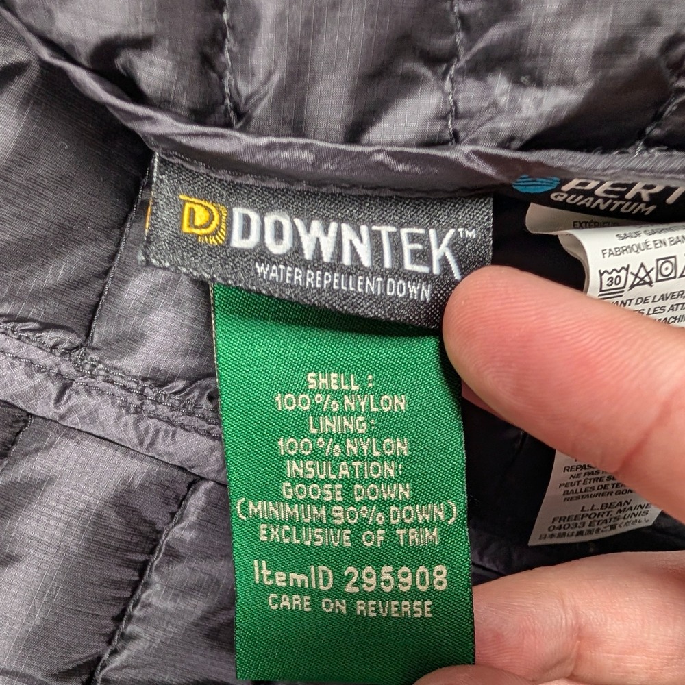 L.L. Bean Puffer Vest Mens XL Black Goose DownTek 850 Ultralight Pertex Quantum - Picture 7 of 10